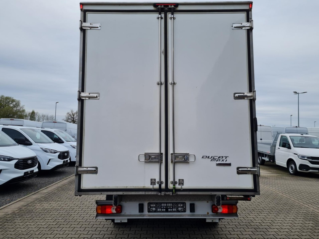 Fiat Ducato 35 Koffer 150 maxi Multijet Klima - Kamioncine me kontinier: foto 5 Fiat Ducato 35 Koffer 150 maxi Multijet Klima - Kamioncine me kontinier: foto 5