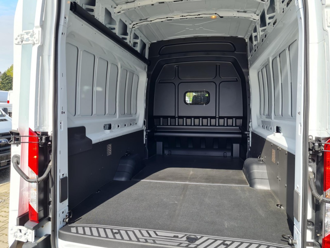 Furgon, Kamioncine dopio kabinë Ford Transit 350 Kasten L4H3 Doka Trend Mixto RWD: foto 7