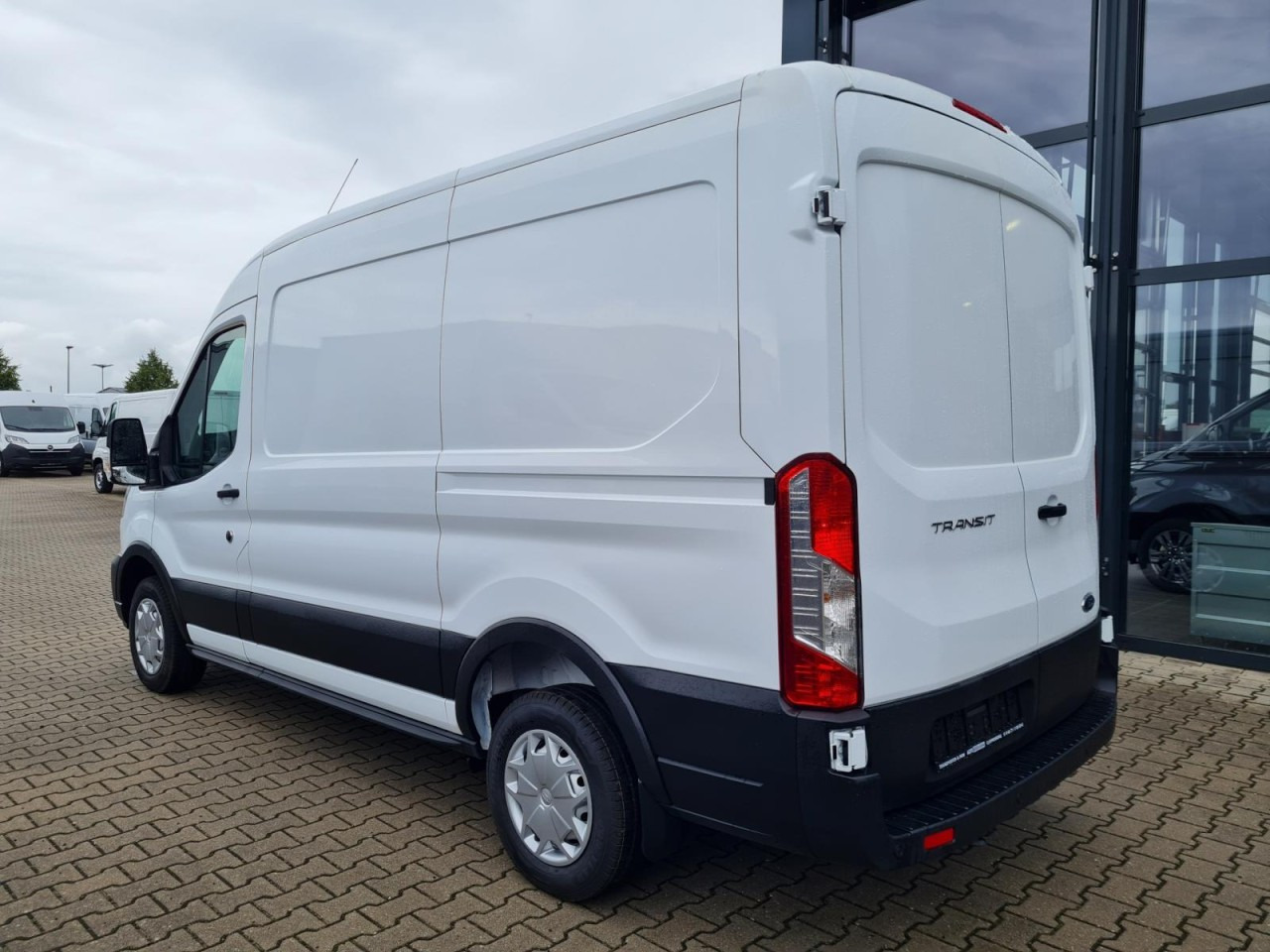 Furgon i vogël Ford Transit Kasten TDCi L2H2 Trend Klima Holzverkleid.: foto 8