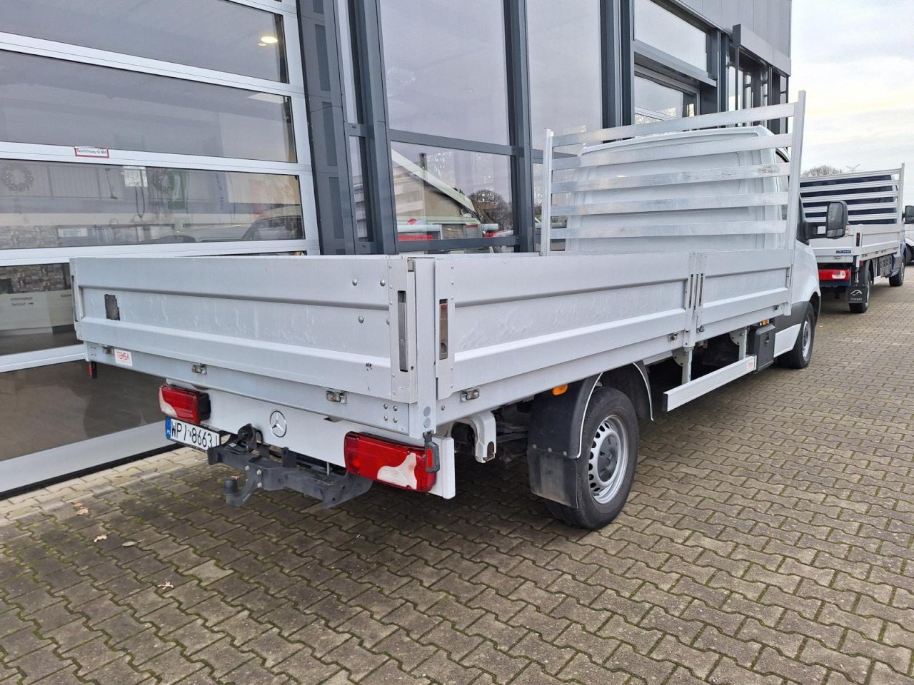 Mercedes-Benz Sprinter 317 CDI Pritsche L4 RWD AHK KLIMA TEMPOMAT - Kamioncine me karroceri: foto 2 Mercedes-Benz Sprinter 317 CDI Pritsche L4 RWD AHK KLIMA TEMPOMAT - Kamioncine me karroceri: foto 2