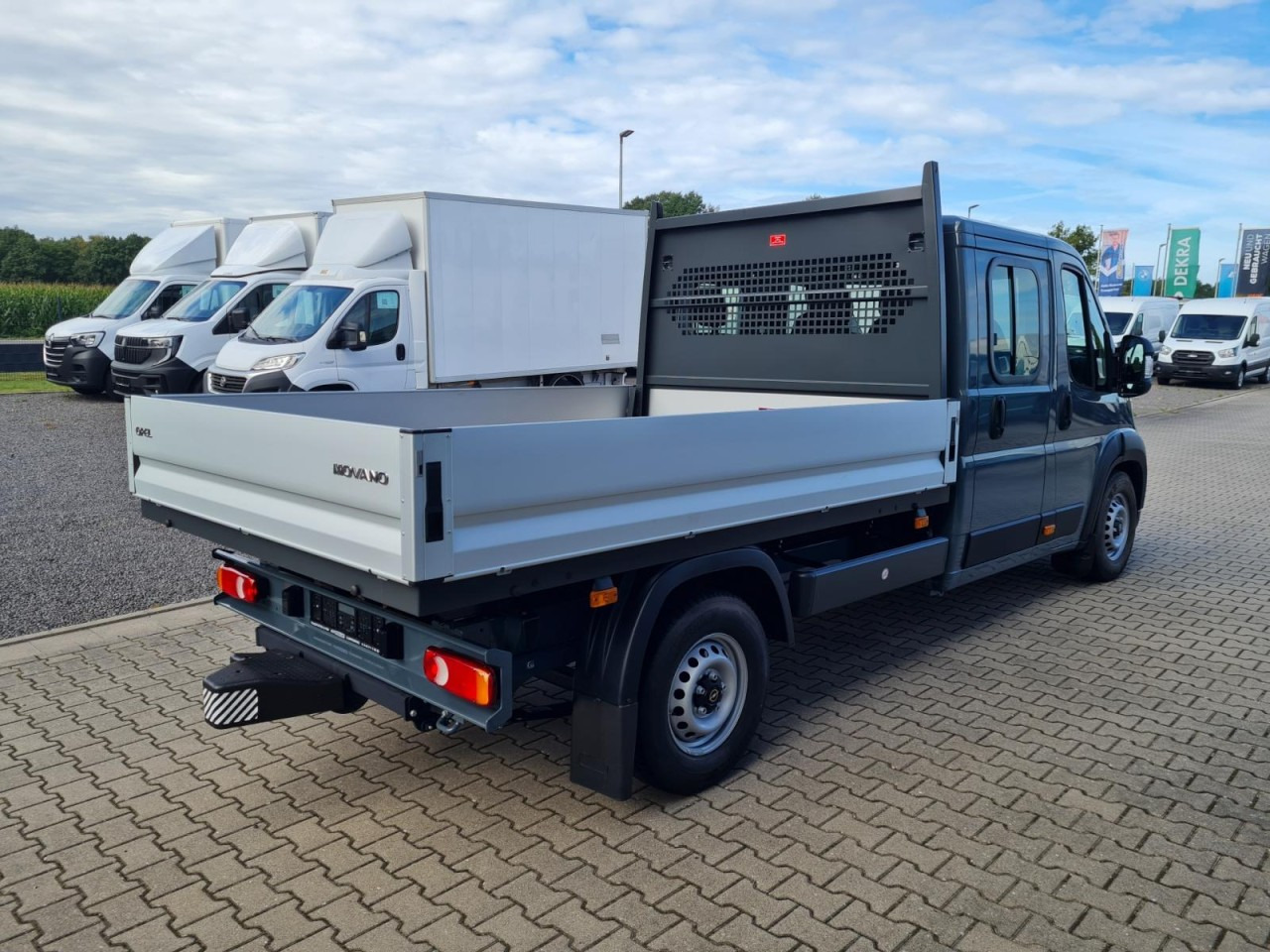 Opel Movano 3,5t Doka 7-Sitze L3 AHK KLIMA KAMERA TEMPO - Kamioncine me karroceri: foto 4 Opel Movano 3,5t Doka 7-Sitze L3 AHK KLIMA KAMERA TEMPO - Kamioncine me karroceri: foto 4