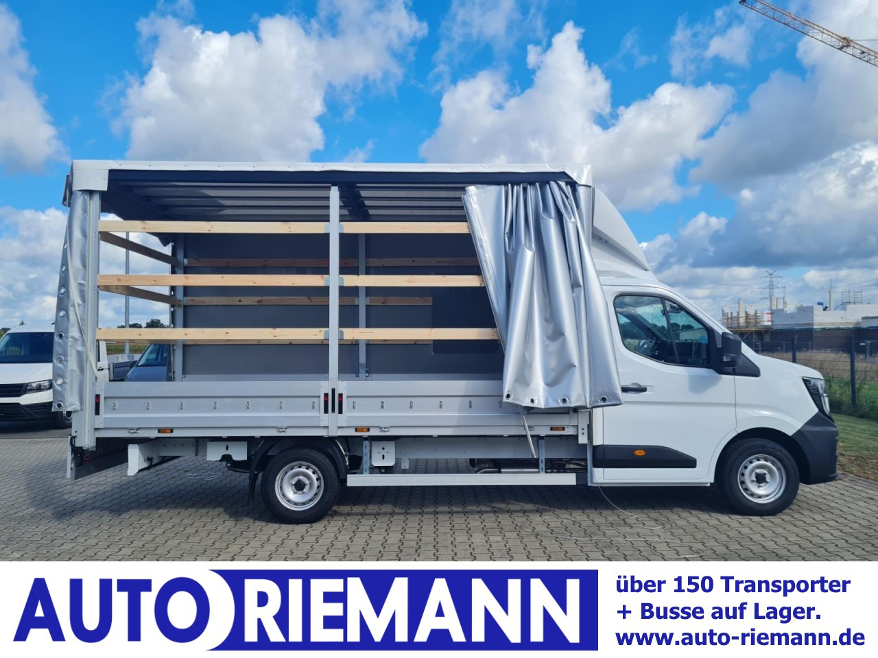 Renault Master 35 Pritsche Schiebe Plane KLIMA TEMPOMAT - Kamioncine me tendë: foto 1 Renault Master 35 Pritsche Schiebe Plane KLIMA TEMPOMAT - Kamioncine me tendë: foto 1
