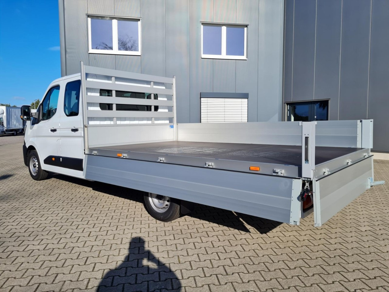 Renault Master New 3,5t Doka dCi 170 L3H1 Lang - Kamioncine me karroceri, Kamioncine dopio kabinë: foto 4 Renault Master New 3,5t Doka dCi 170 L3H1 Lang - Kamioncine me karroceri, Kamioncine dopio kabinë: foto 4