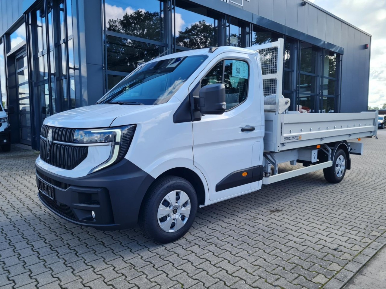 Renault Master New 35 Kipper KLIMA NAVI/APP PDC LUFTFEDERUNG - Kamioncine vetëshkarkuese: foto 2 Renault Master New 35 Kipper KLIMA NAVI/APP PDC LUFTFEDERUNG - Kamioncine vetëshkarkuese: foto 2