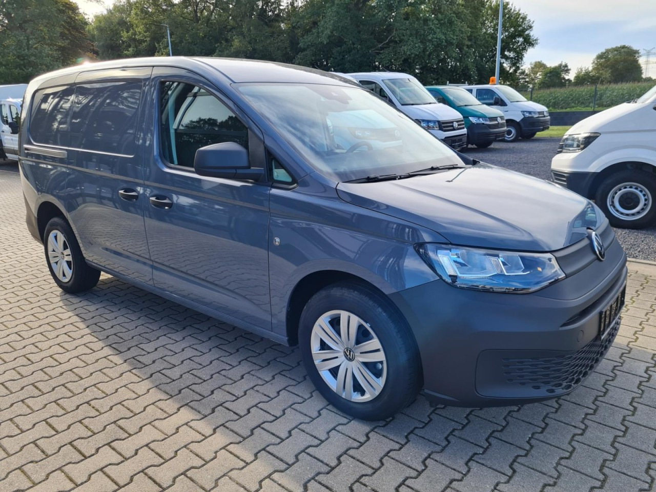 Volkswagen Caddy Kasten Cargo TDI Maxi PDC KLIMA TEMPOMAT - Furgon i vogël: foto 3 Volkswagen Caddy Kasten Cargo TDI Maxi PDC KLIMA TEMPOMAT - Furgon i vogël: foto 3
