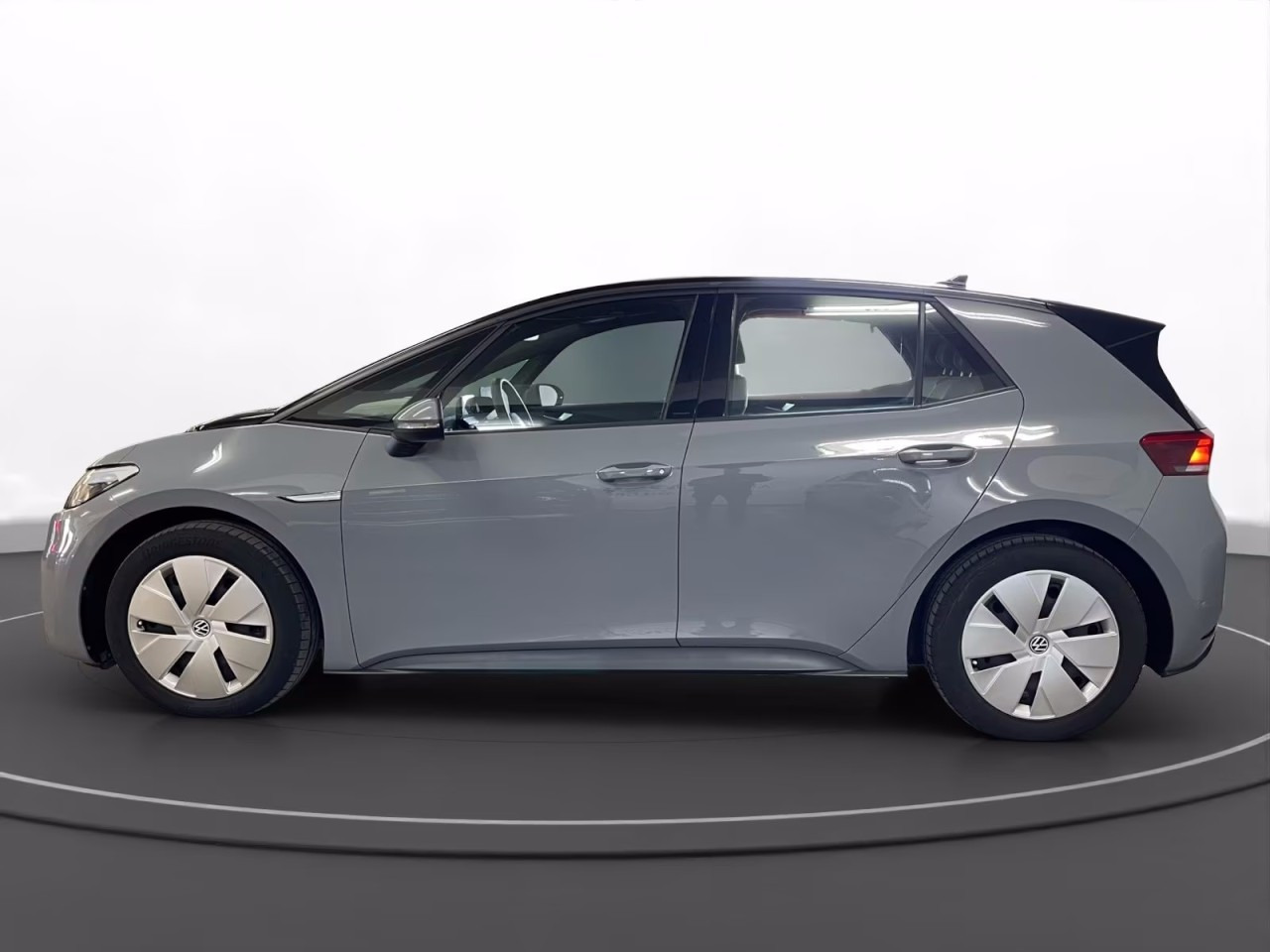 Volkswagen ID.3 Pure Performance - Veturë: foto 4 Volkswagen ID.3 Pure Performance - Veturë: foto 4