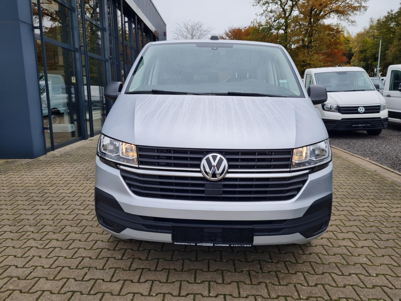 Volkswagen T6.1 Caravelle TDI lang 9 Sitzer 2 Schiebetüren Trendl. - Minibus, Furgon pasagjerësh: foto 2 Volkswagen T6.1 Caravelle TDI lang 9 Sitzer 2 Schiebetüren Trendl. - Minibus, Furgon pasagjerësh: foto 2