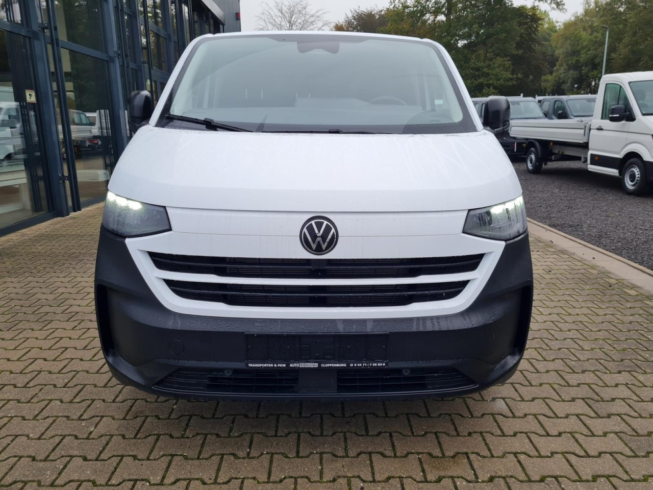 Volkswagen T7 Transporter Kasten TDI 4Motion LR L2H1 LED AUTOM. - Furgon i vogël: foto 2 Volkswagen T7 Transporter Kasten TDI 4Motion LR L2H1 LED AUTOM. - Furgon i vogël: foto 2