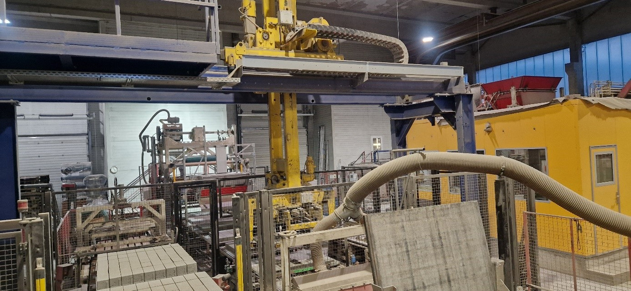 Henke Variant 140/115/50 – Fully automatic block production line / Vollautomatische Steinfertigungsanlage - Pajisje betoni: foto 2 Henke Variant 140/115/50 – Fully automatic block production line / Vollautomatische Steinfertigungsanlage - Pajisje betoni: foto 2