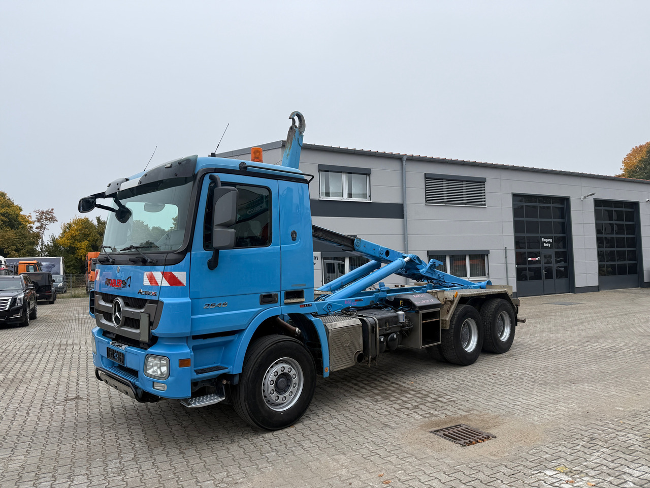 Mercedes-Benz 2646 Actros Abrollkipper Meiller AHK - Kamion vetëngarkues: foto 3 Mercedes-Benz 2646 Actros Abrollkipper Meiller AHK - Kamion vetëngarkues: foto 3