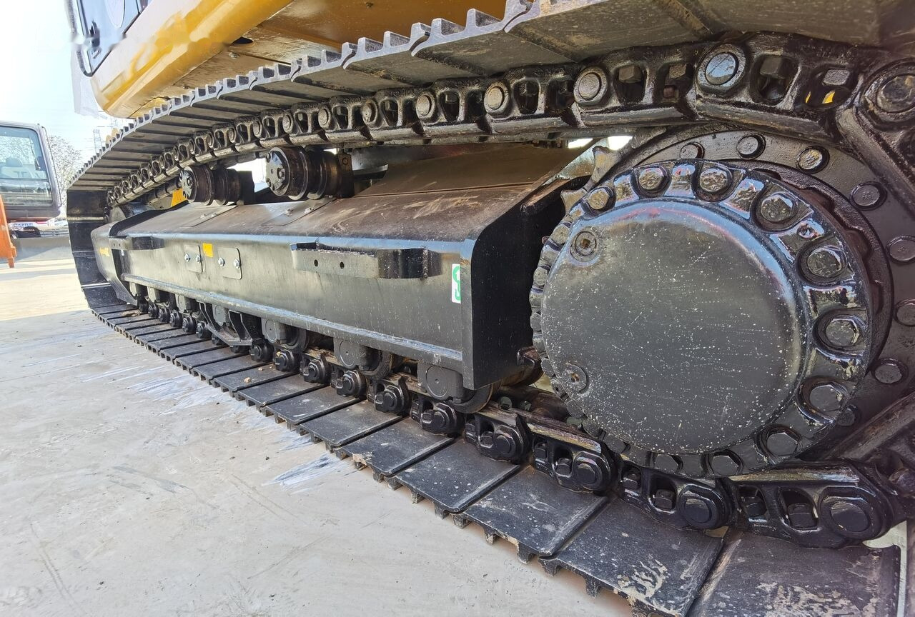 Caterpillar 329D Renovation - Ekskavator me zinxhirë: foto 4 Caterpillar 329D Renovation - Ekskavator me zinxhirë: foto 4