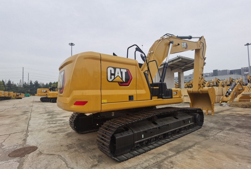 Caterpillar 330GC - Ekskavator me zinxhirë: foto 3 Caterpillar 330GC - Ekskavator me zinxhirë: foto 3