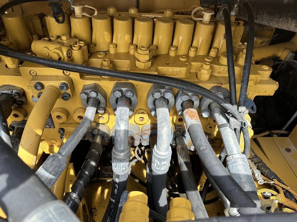 Caterpillar 330GC - Ekskavator me zinxhirë: foto 5 Caterpillar 330GC - Ekskavator me zinxhirë: foto 5