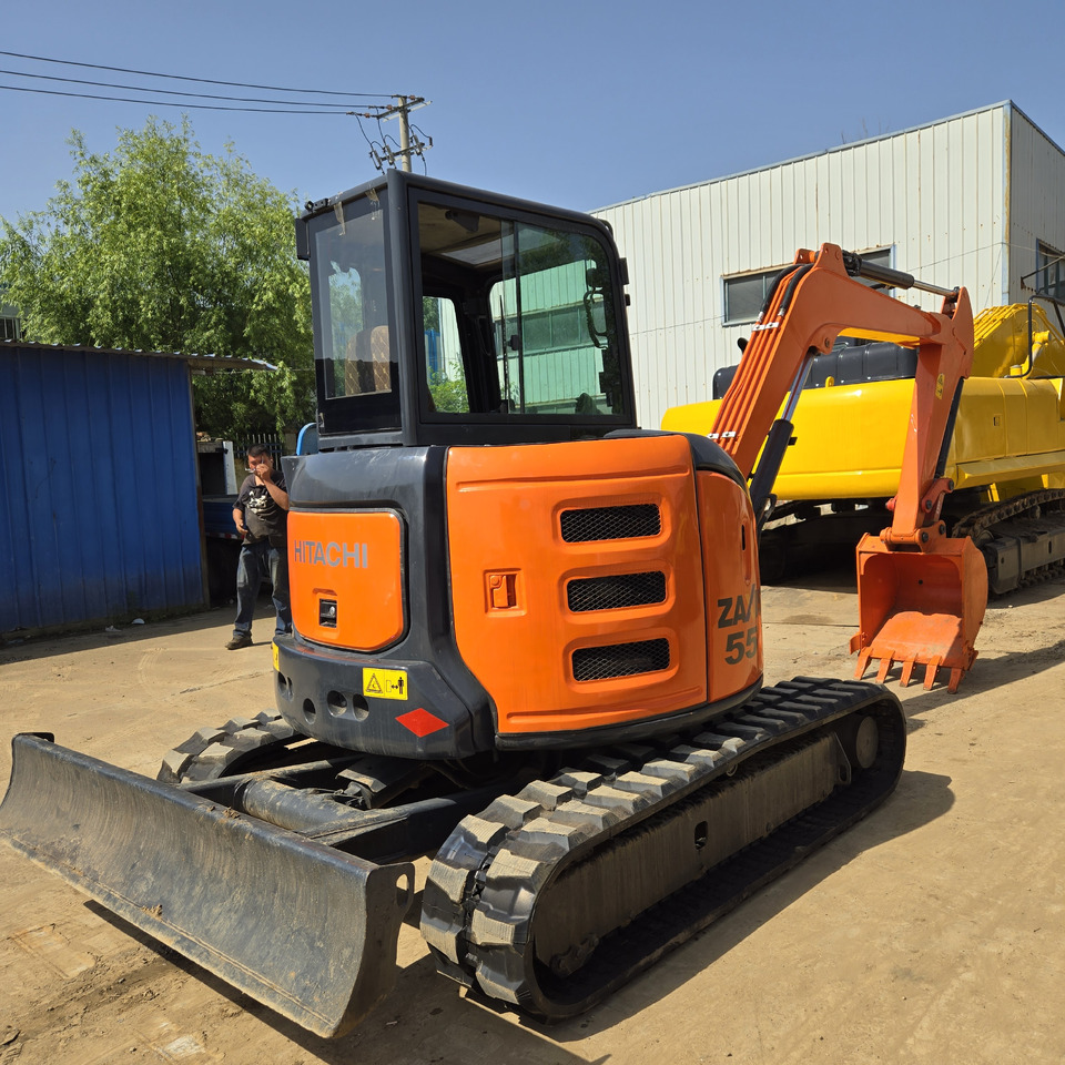 HITACHI ZX55 - Miniekskavator: foto 4 HITACHI ZX55 - Miniekskavator: foto 4