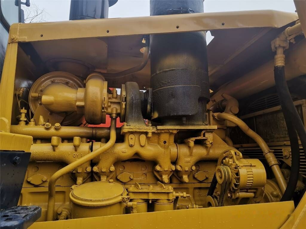 Komatsu D155A-2 - Buldozer: foto 5 Komatsu D155A-2 - Buldozer: foto 5