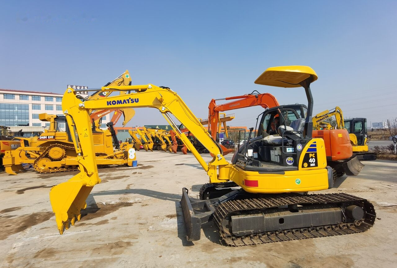 Komatsu PC40MR - Miniekskavator: foto 1 Komatsu PC40MR - Miniekskavator: foto 1
