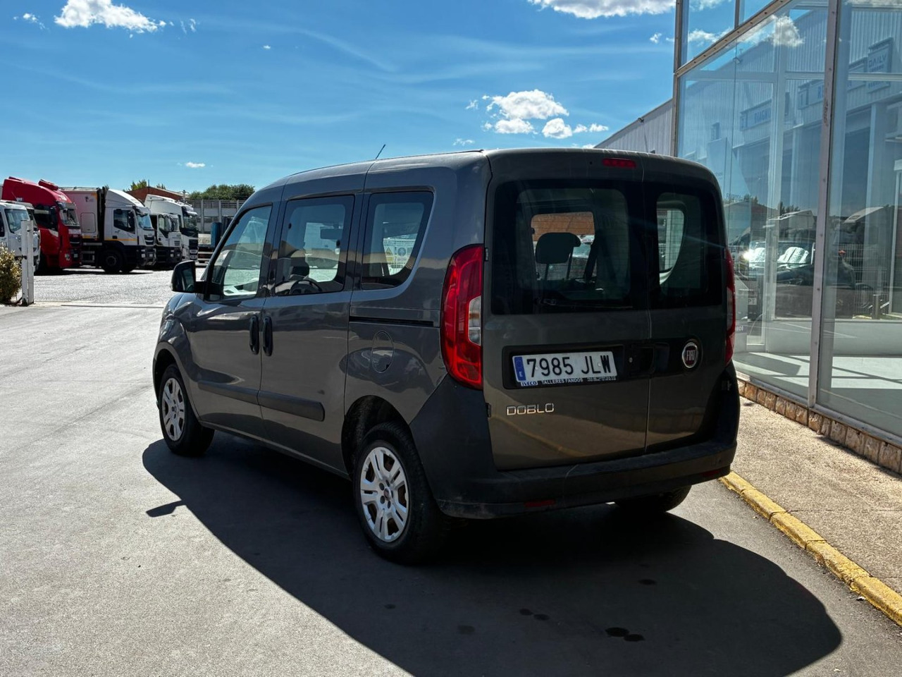 Furgón Fiat Dobló 5 plazas - Furgon: foto 4 Furgón Fiat Dobló 5 plazas - Furgon: foto 4