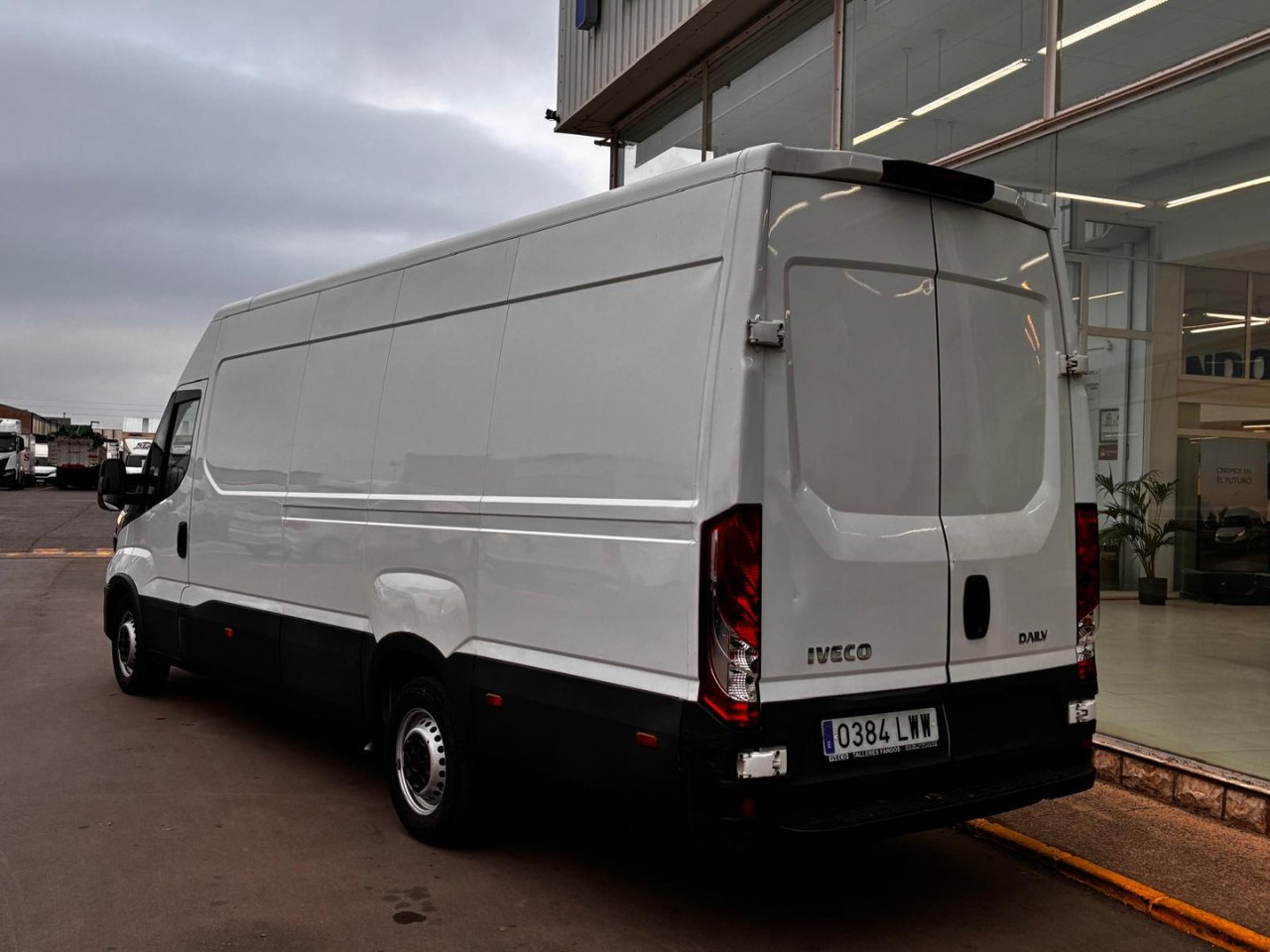 Furgón IVECO 35S14 V 16m3 - Furgon: foto 4 Furgón IVECO 35S14 V 16m3 - Furgon: foto 4