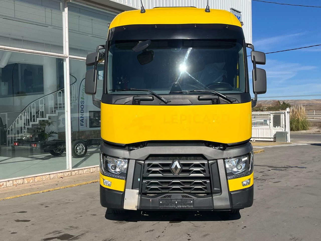 Cabeza Tractora Renault T480 AUTOMATICA INTARDER - Gjysmë-kamion: foto 2 Cabeza Tractora Renault T480 AUTOMATICA INTARDER - Gjysmë-kamion: foto 2