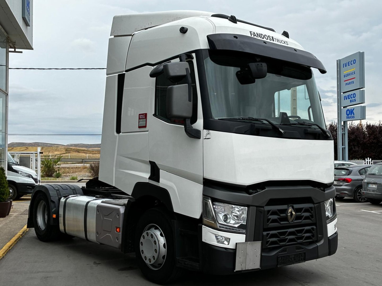 Cabeza Tractora Renault T480 AUTOMATICA INTARDER - Gjysmë-kamion: foto 3 Cabeza Tractora Renault T480 AUTOMATICA INTARDER - Gjysmë-kamion: foto 3