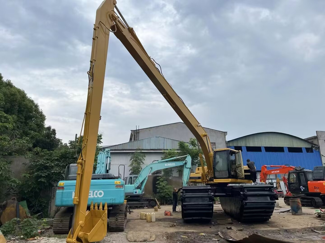CAT 320 BL dredger 320 CL dredge - Ekskavator amfib: foto 2 CAT 320 BL dredger 320 CL dredge - Ekskavator amfib: foto 2