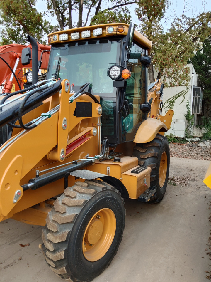 CAT 420F 100% NEW - Fadromë me shkarkim nga prapa: foto 5 CAT 420F 100% NEW - Fadromë me shkarkim nga prapa: foto 5