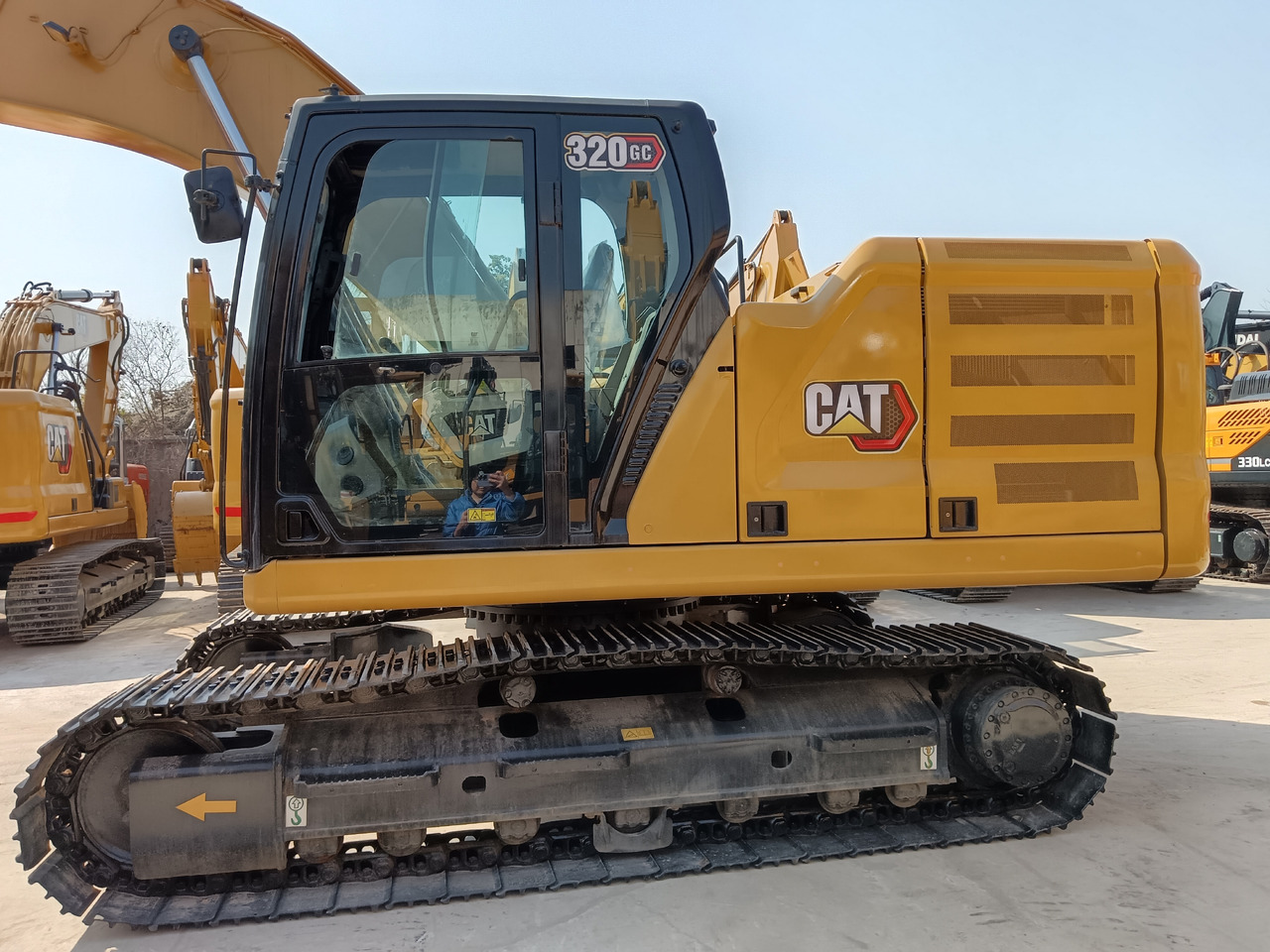 CATERPILLAR 320GC CAT 320 GC 336GC 323GC 330GC - Ekskavator me zinxhirë: foto 1 CATERPILLAR 320GC CAT 320 GC 336GC 323GC 330GC - Ekskavator me zinxhirë: foto 1
