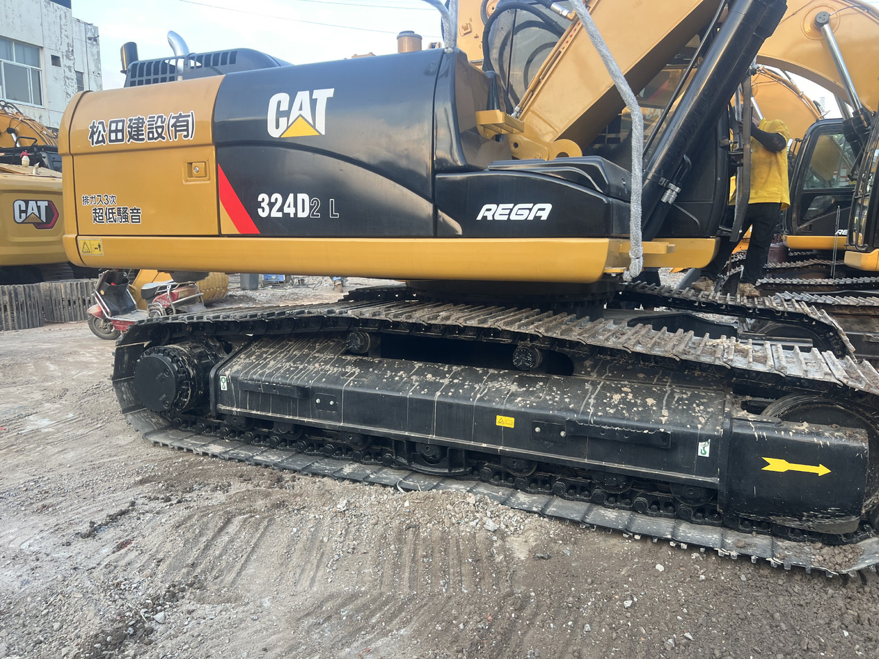 CATERPILLAR 324DL CAT 324D 2 L - Ekskavator me zinxhirë: foto 4 CATERPILLAR 324DL CAT 324D 2 L - Ekskavator me zinxhirë: foto 4
