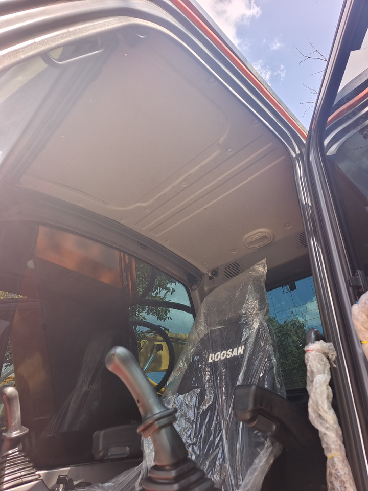 DOOSAN DX225 DX300 DX340 DX225LCA DX225LC-9C - Ekskavator me zinxhirë: foto 5 DOOSAN DX225 DX300 DX340 DX225LCA DX225LC-9C - Ekskavator me zinxhirë: foto 5