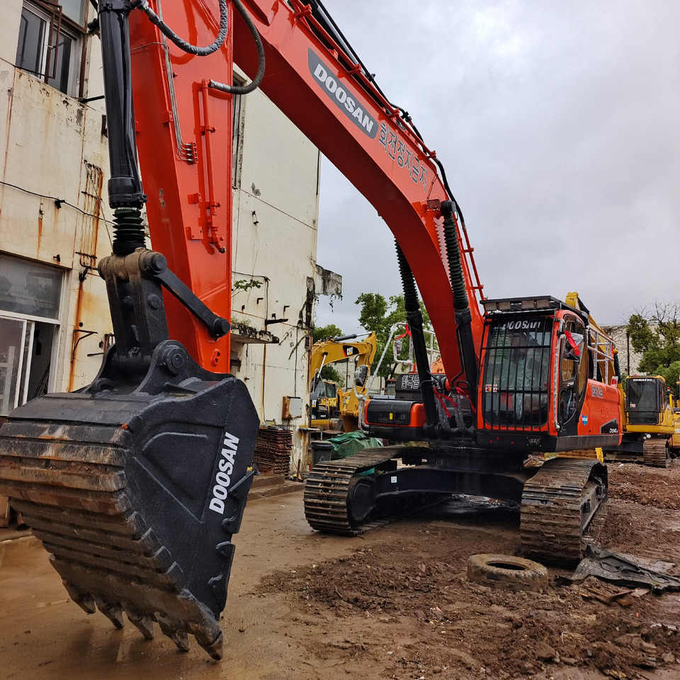 DOOSAN DX340 LCA DX340 LC-9C - Ekskavator me zinxhirë: foto 4 DOOSAN DX340 LCA DX340 LC-9C - Ekskavator me zinxhirë: foto 4