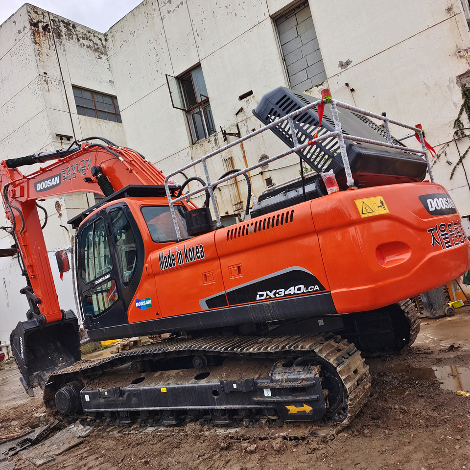 DOOSAN DX340LC-9C DX340 LCA - Ekskavator me zinxhirë: foto 1 DOOSAN DX340LC-9C DX340 LCA - Ekskavator me zinxhirë: foto 1