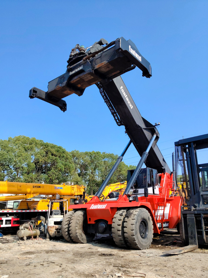 FANTUZZI CS45KM - Stivosës ritërheqës: foto 4 FANTUZZI CS45KM - Stivosës ritërheqës: foto 4