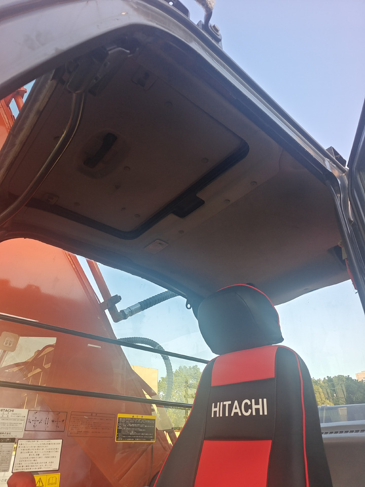 HITACHI ZX350H-5G - Ekskavator me zinxhirë: foto 3 HITACHI ZX350H-5G - Ekskavator me zinxhirë: foto 3