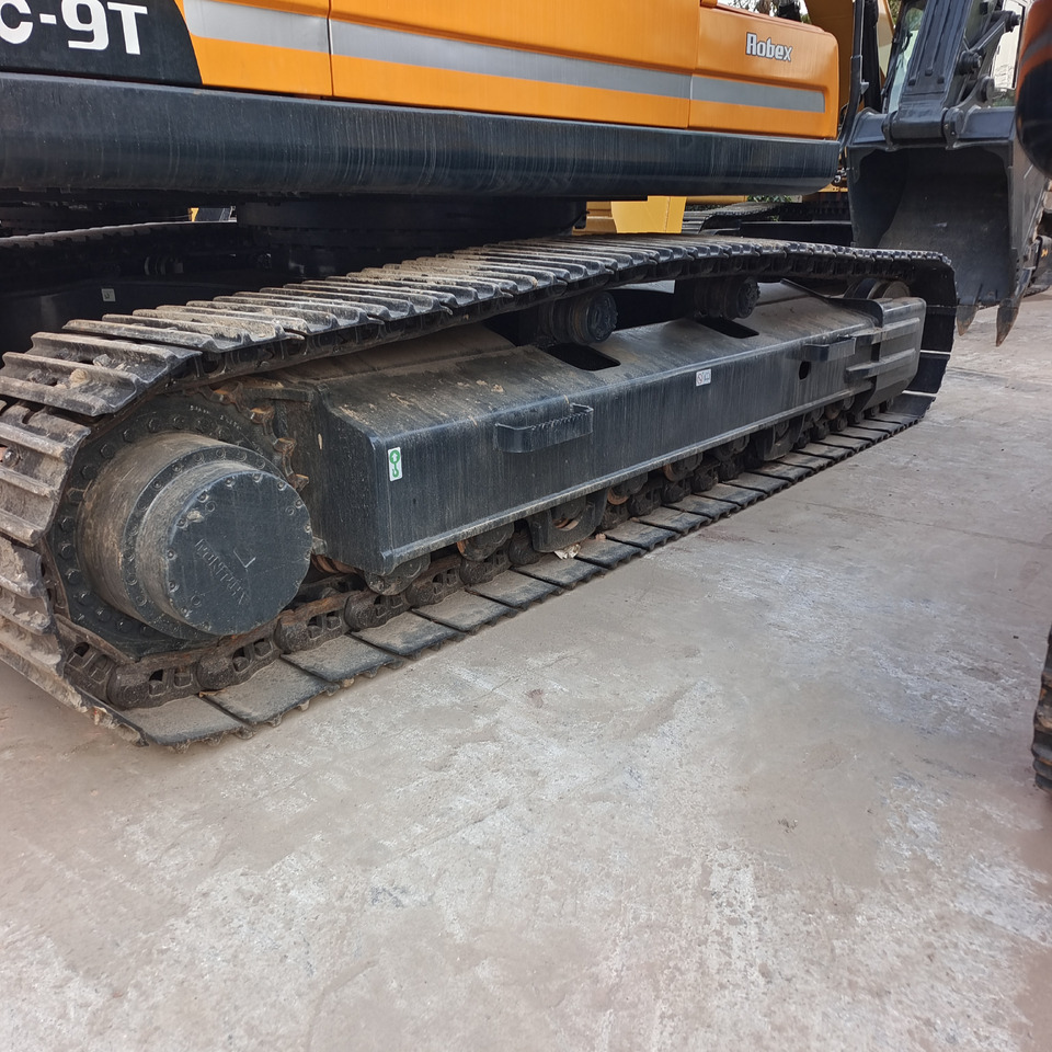 HYUNDAI 305LC-9T 305LC-9S 330LC-9S - Ekskavator me zinxhirë: foto 3 HYUNDAI 305LC-9T 305LC-9S 330LC-9S - Ekskavator me zinxhirë: foto 3