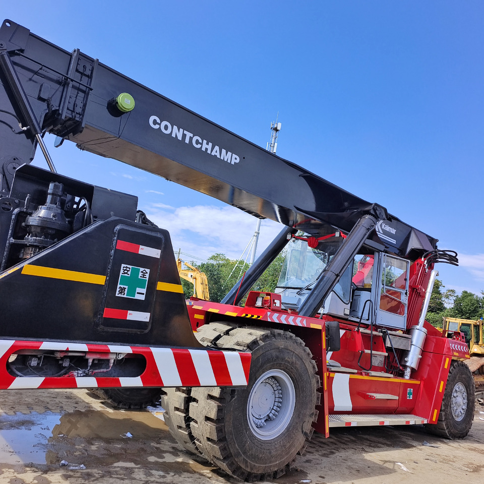 KALMAR DRF450 DRF DRU DRT DRD 450 - Stivosës ritërheqës: foto 1 KALMAR DRF450 DRF DRU DRT DRD 450 - Stivosës ritërheqës: foto 1