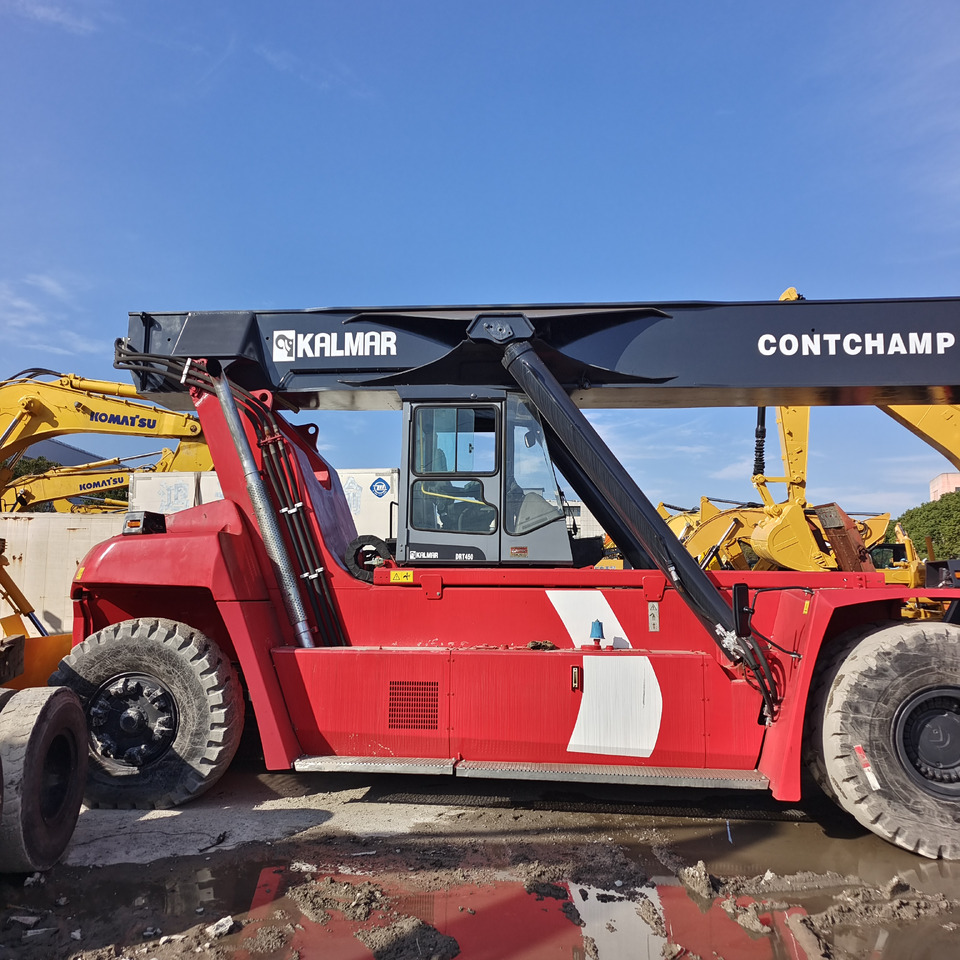 KALMAR DRT450 45 TON DRF 450 DRU450 DRD 450 - Stivosës ritërheqës: foto 1 KALMAR DRT450 45 TON DRF 450 DRU450 DRD 450 - Stivosës ritërheqës: foto 1