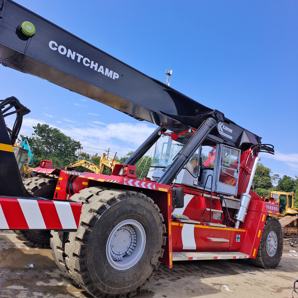 KALMAR drf450 DRF450 DRT DRD DRU DRS - Stivosës ritërheqës: foto 1 KALMAR drf450 DRF450 DRT DRD DRU DRS - Stivosës ritërheqës: foto 1