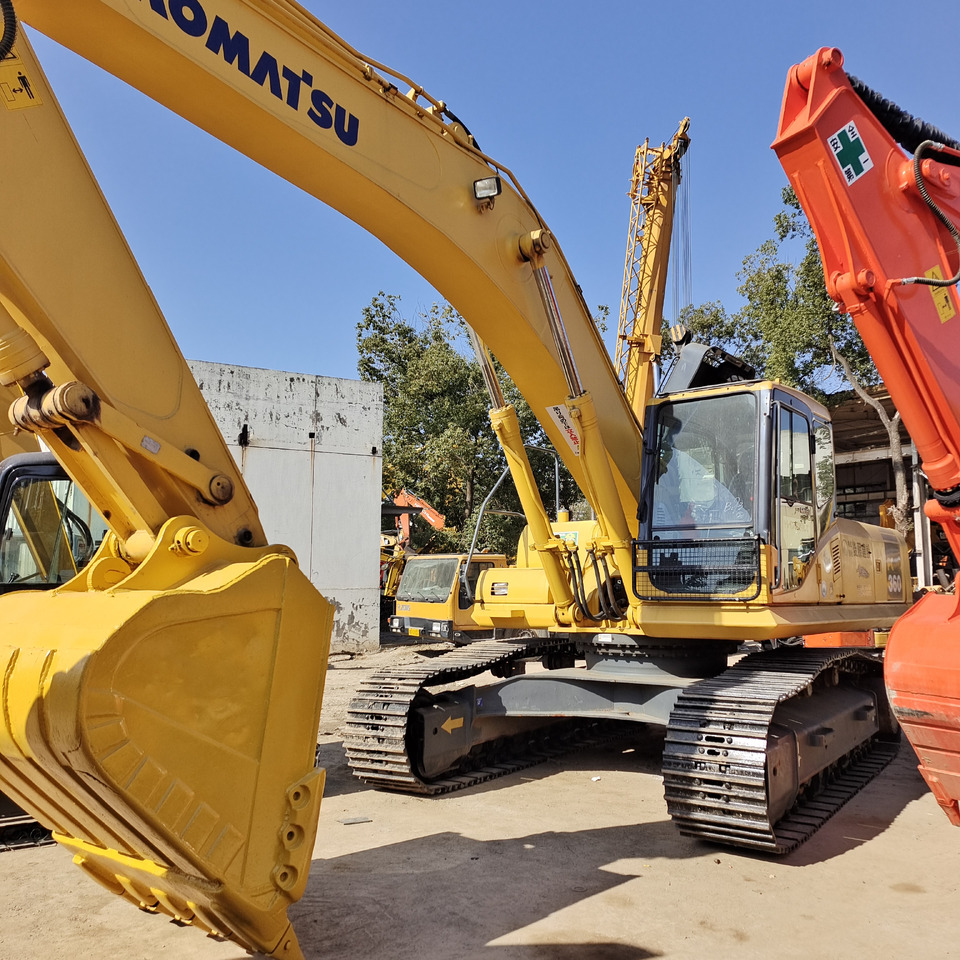 KOMATSU PC 360 - Ekskavator me zinxhirë: foto 1 KOMATSU PC 360 - Ekskavator me zinxhirë: foto 1