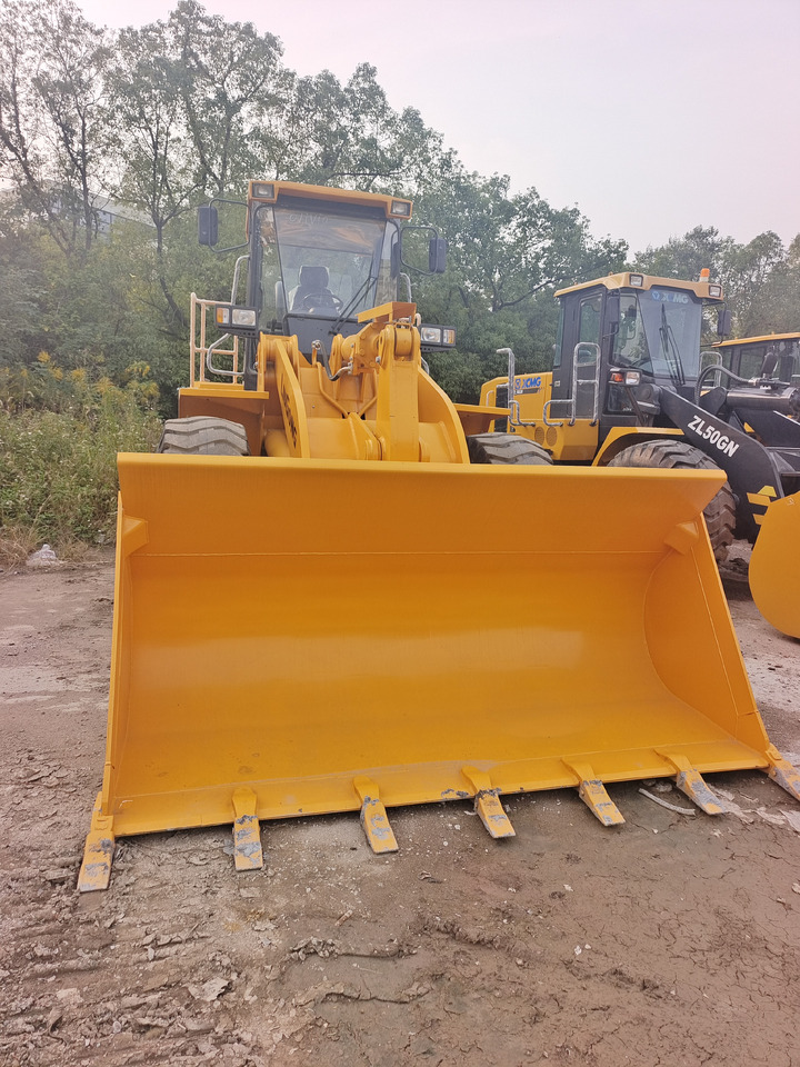 LIUGONG 856 856H 862H 870H - Fadrom me goma: foto 2 LIUGONG 856 856H 862H 870H - Fadrom me goma: foto 2