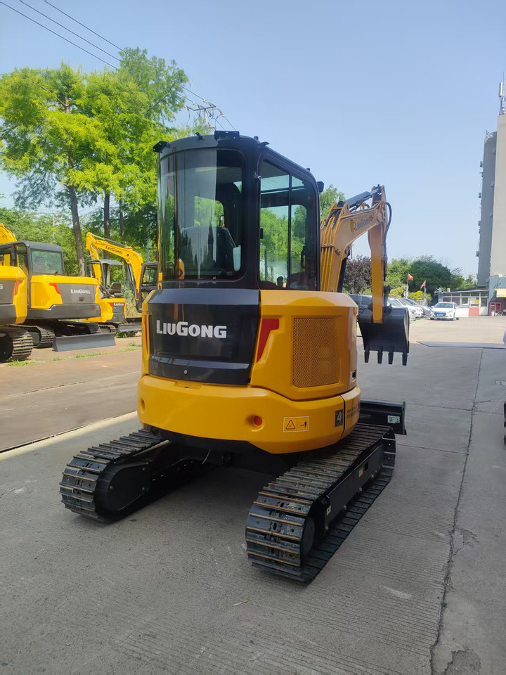 LIUGONG 9035F ZTSG4 BRAND NEW 3.8 TON 3 TON 4 TON MINI DIGGER - Miniekskavator: foto 3 LIUGONG 9035F ZTSG4 BRAND NEW 3.8 TON 3 TON 4 TON MINI DIGGER - Miniekskavator: foto 3