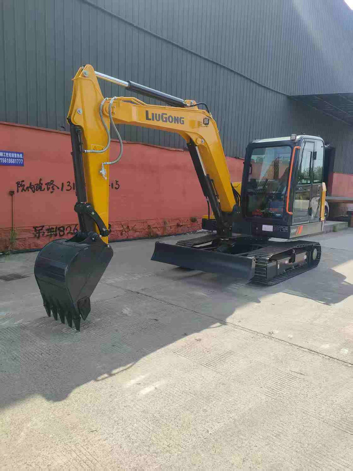 LIUGONG 906FG4 6 TON DIGGER BRAND NEW - Miniekskavator: foto 2 LIUGONG 906FG4 6 TON DIGGER BRAND NEW - Miniekskavator: foto 2