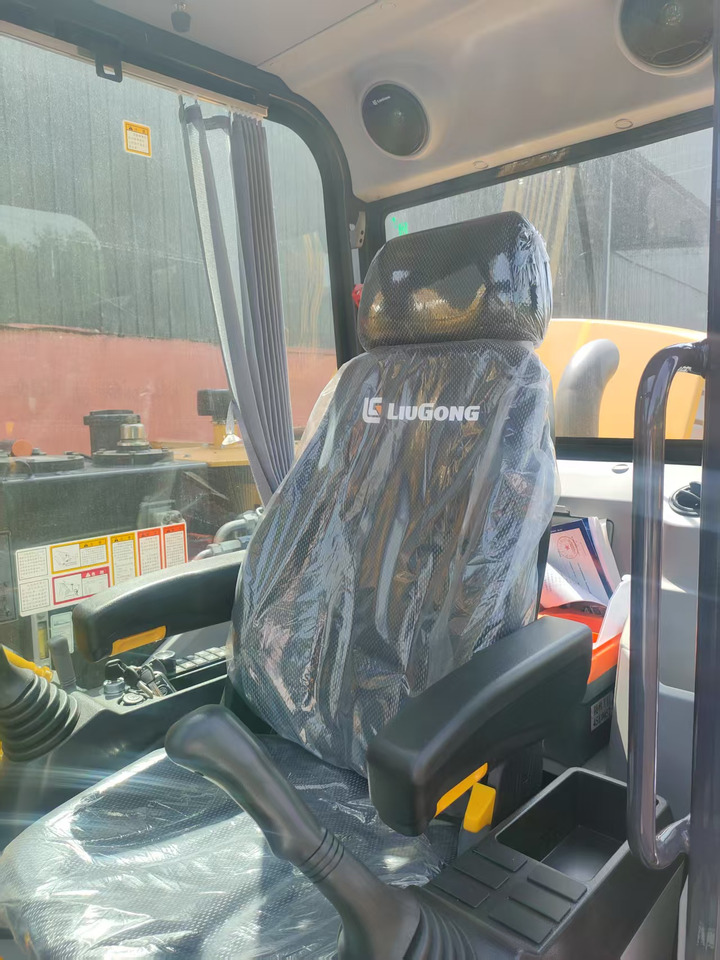LIUGONG 9075FG4 BRAND NEW 7.5 TON DIGGER - Miniekskavator: foto 4 LIUGONG 9075FG4 BRAND NEW 7.5 TON DIGGER - Miniekskavator: foto 4