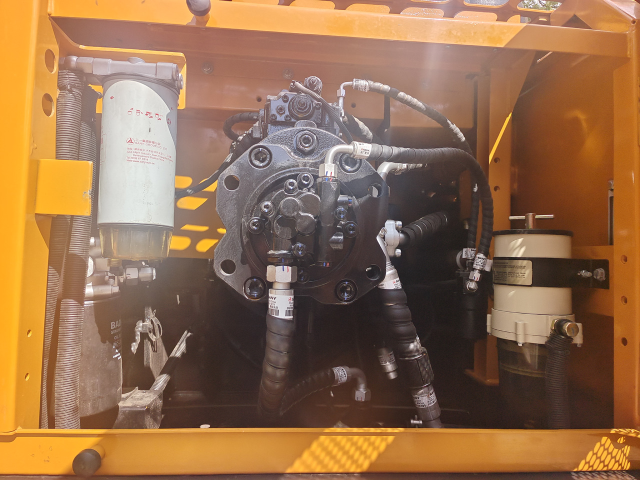 SANY 365H - Ekskavator me zinxhirë: foto 3 SANY 365H - Ekskavator me zinxhirë: foto 3