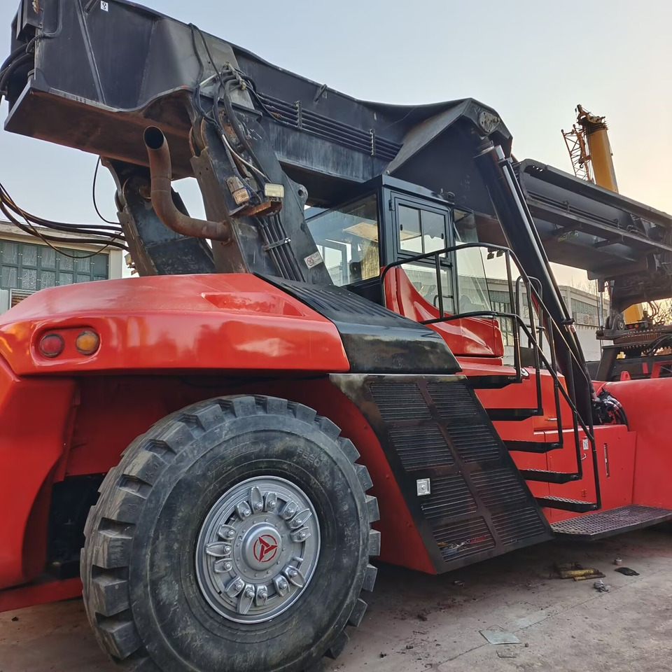 SANY SRSC45C30 45 TON CAPACITY - Stivosës ritërheqës: foto 1 SANY SRSC45C30 45 TON CAPACITY - Stivosës ritërheqës: foto 1