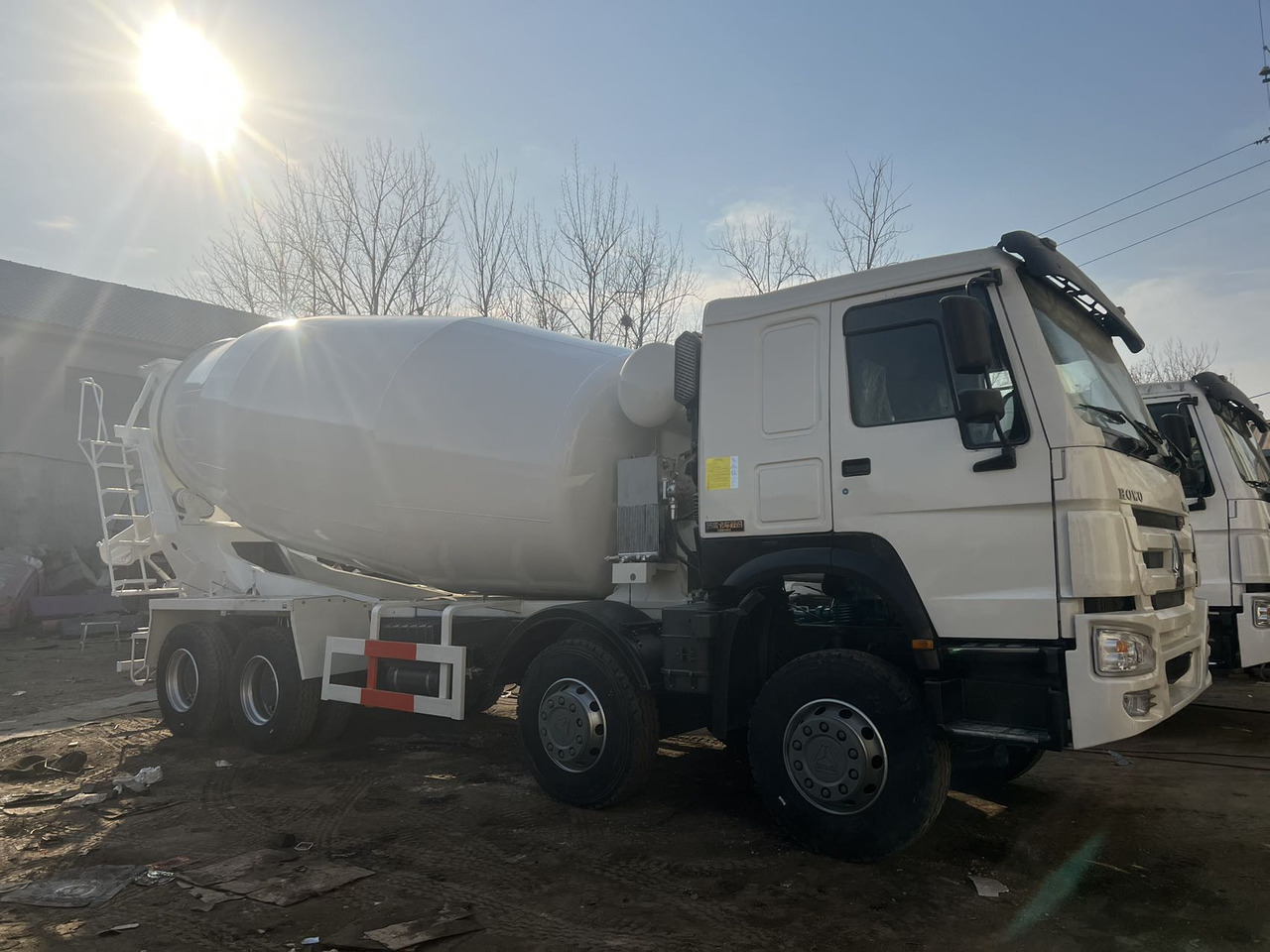 SINOTRUK HOWO 371 8X4 16 Cubic Meter SINOTRUK Howo Concrete Mixer Truck - Betoniere: foto 4 SINOTRUK HOWO 371 8X4 16 Cubic Meter SINOTRUK Howo Concrete Mixer Truck - Betoniere: foto 4