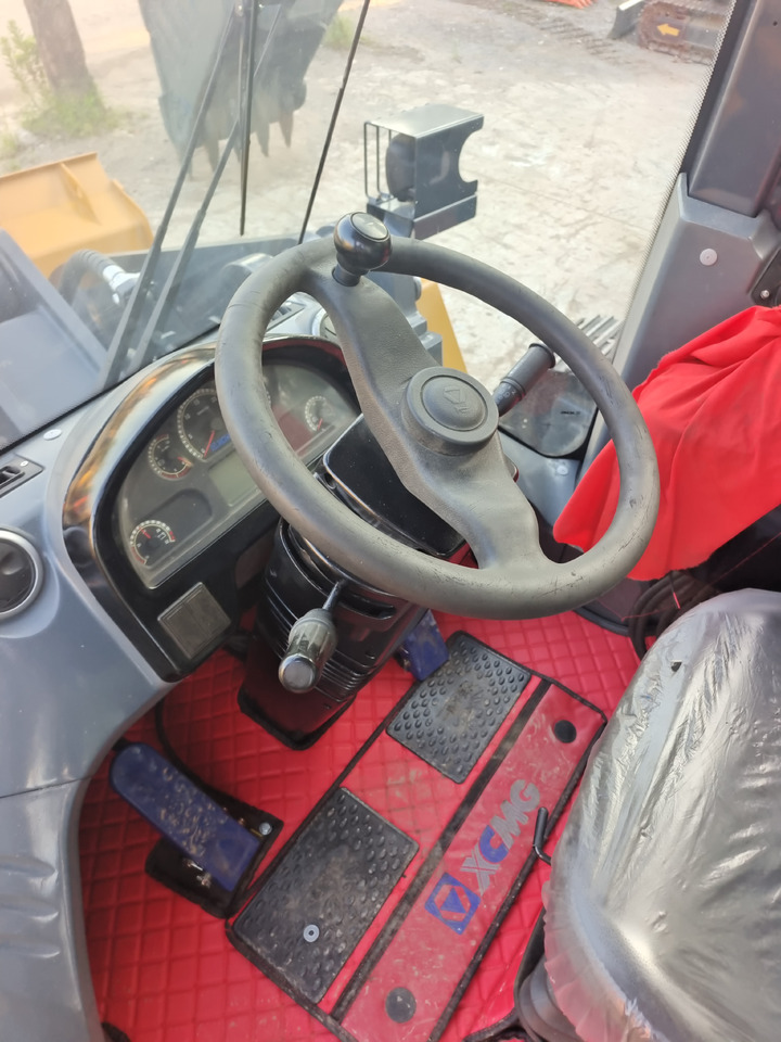 Fadrom me goma XCMG LW500KV: foto 14