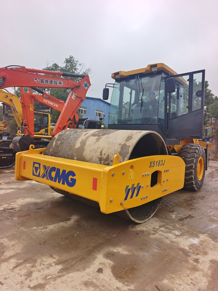 XCMG XS183J - Rul rrugësh: foto 2 XCMG XS183J - Rul rrugësh: foto 2