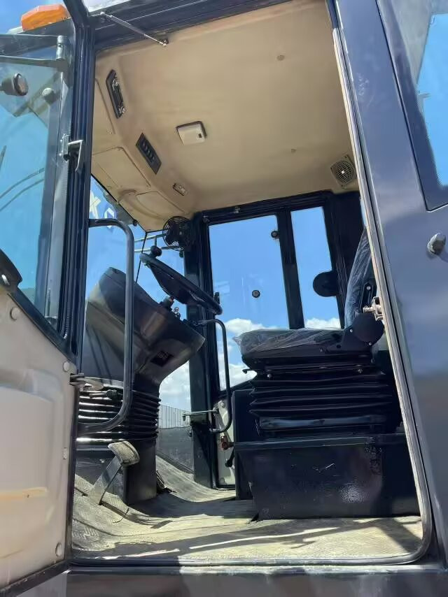 XCMG XS222J XS223J XS263J - Rul rrugësh: foto 2 XCMG XS222J XS223J XS263J - Rul rrugësh: foto 2