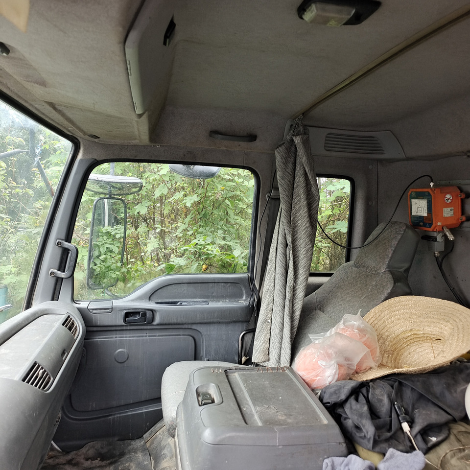 ZOOMLION ZLJ5336THBSE 47 METER PUMP TRUCK - Pompë betoni: foto 4 ZOOMLION ZLJ5336THBSE 47 METER PUMP TRUCK - Pompë betoni: foto 4