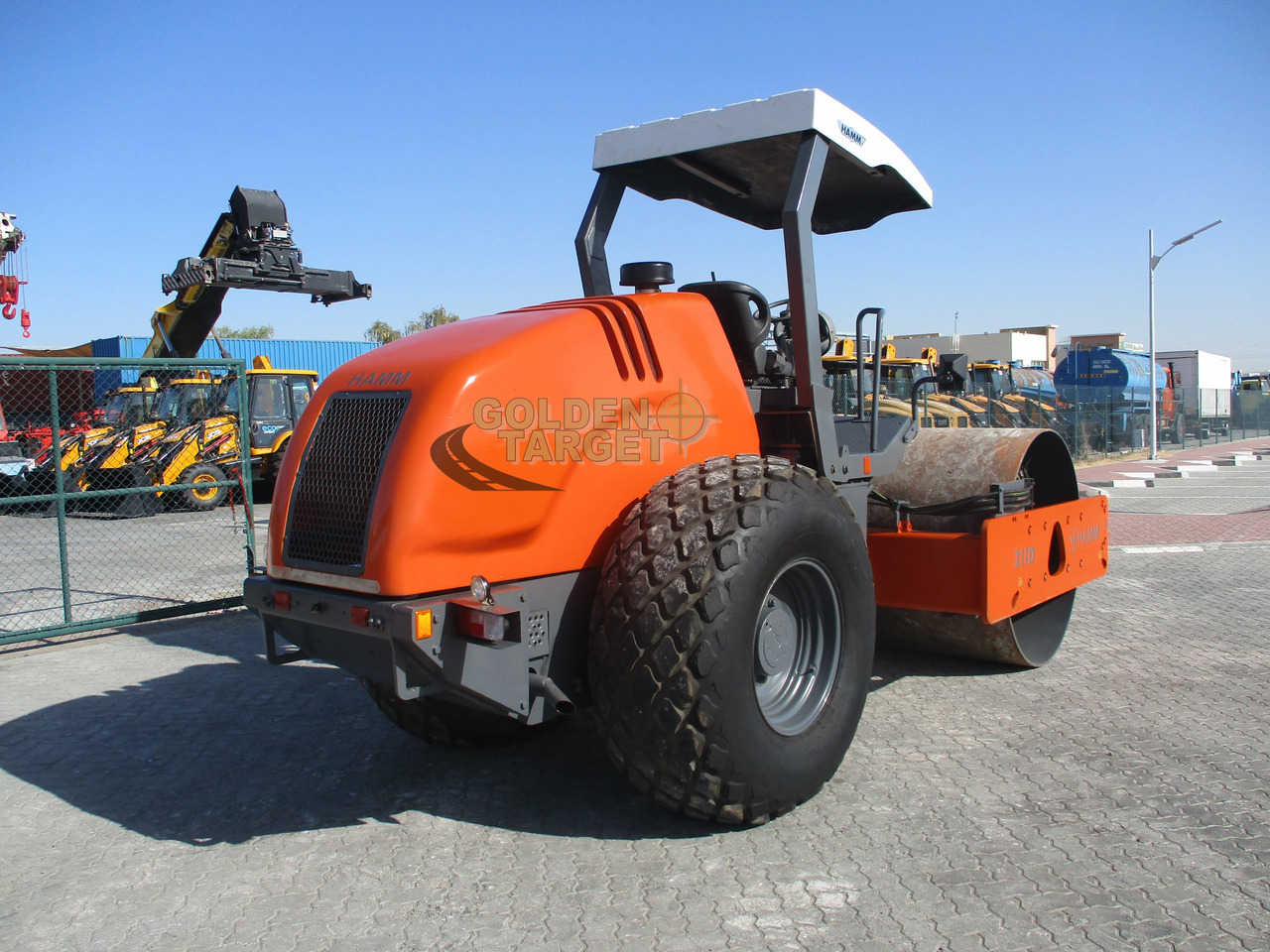 HAMM 311D Single Drum Roller - Ngjeshës: foto 3 HAMM 311D Single Drum Roller - Ngjeshës: foto 3